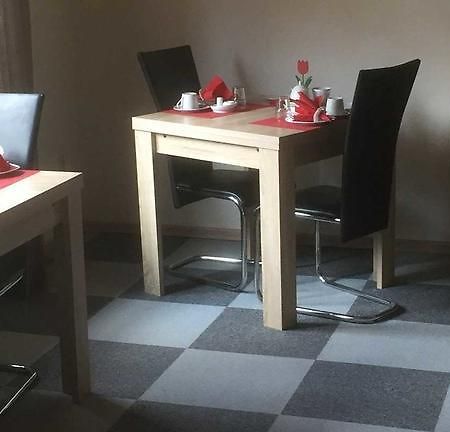 克罗嫩堡 乌尔里希旅馆酒店 外观 照片