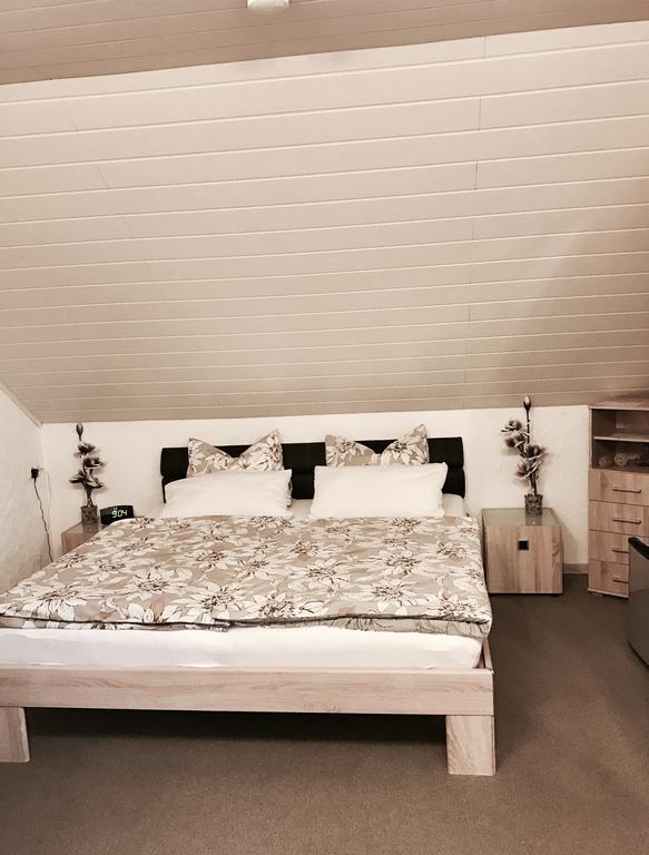 克罗嫩堡 乌尔里希旅馆酒店 外观 照片